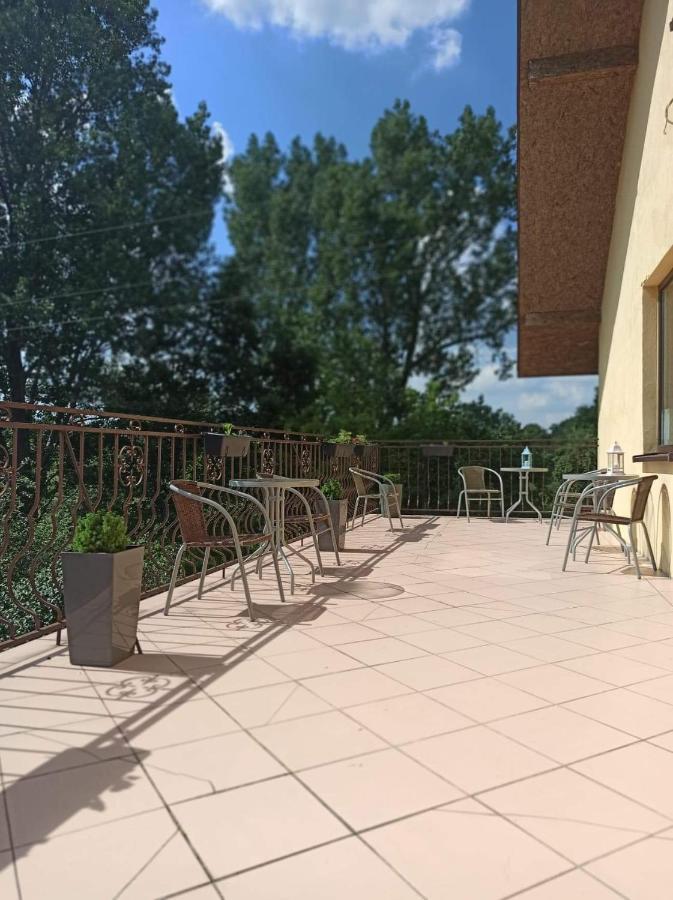 Apartmán Przylesie Uniejow Exteriér fotografie